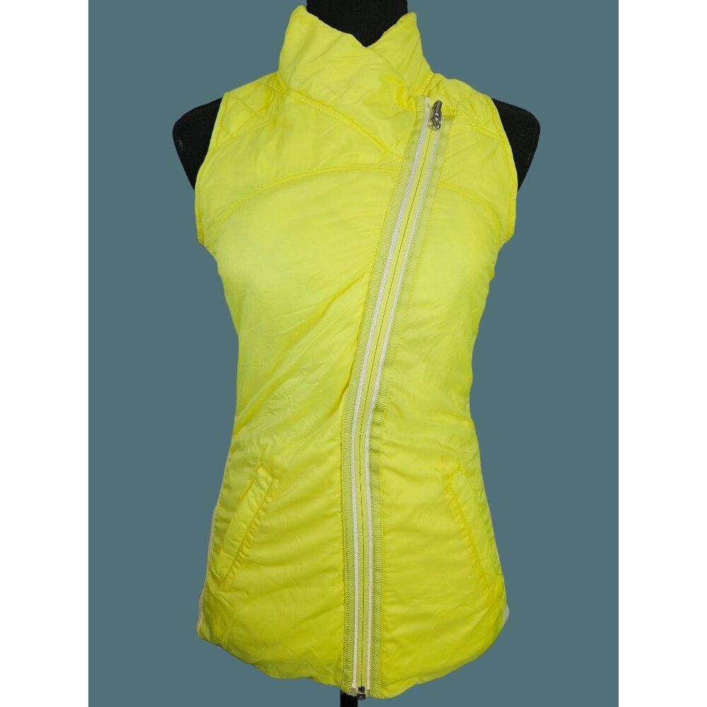 Lululemon What The Fluff Vest Reversible Clarity Yellow/Cream Womem Size 4